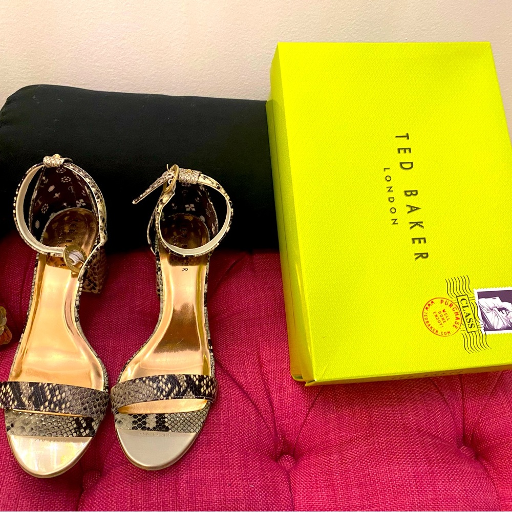 NIB Ted Baker PYTHON SNAKE SKIN Chunky Heels